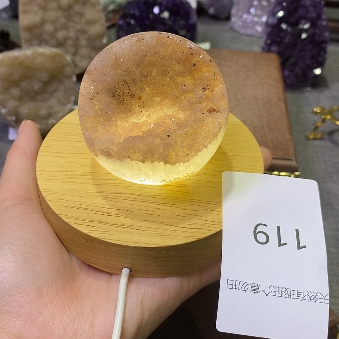 未镶嵌水晶珠宝半成品