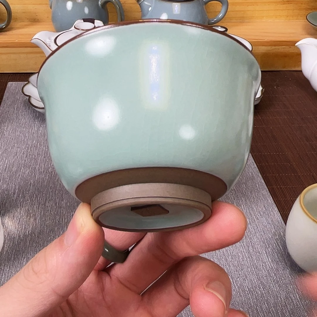 瓷片小微瑕。。。。。。。。。。。