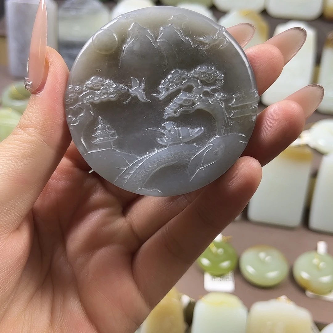 和田玉未镶嵌颈饰