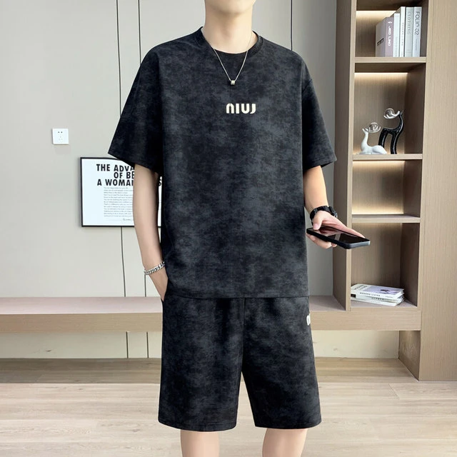 日系痞帅宽松印花圆领短袖T恤男士夏季潮流百搭时尚运动短裤套装