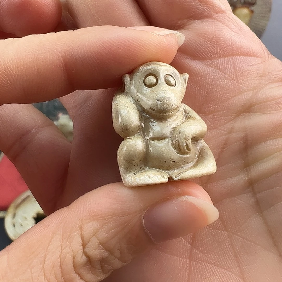 未镶嵌和田玉挂件