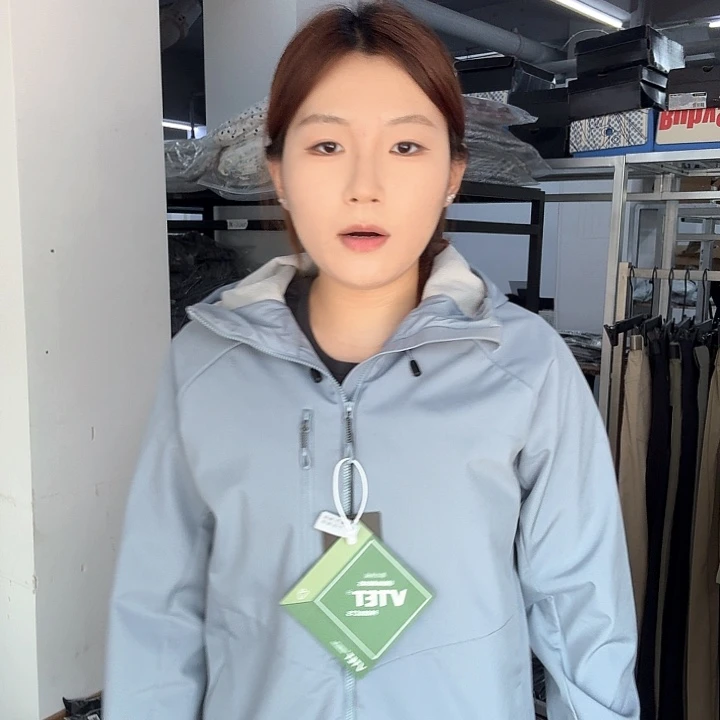 冲锋衣jjjjjjjjjjj