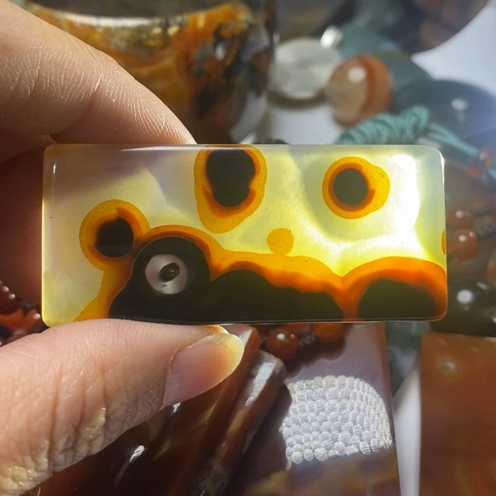 玛瑙/玉髓颈饰未镶嵌脱***马