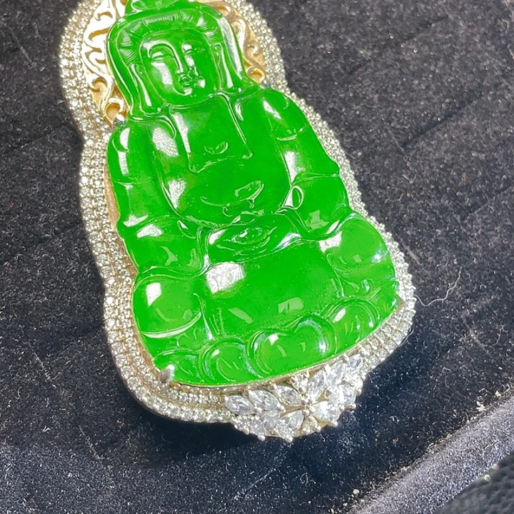 锋***哥颈饰未镶嵌翡翠10
