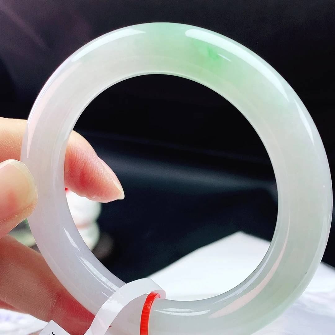 未镶嵌手镯翡翠54胖