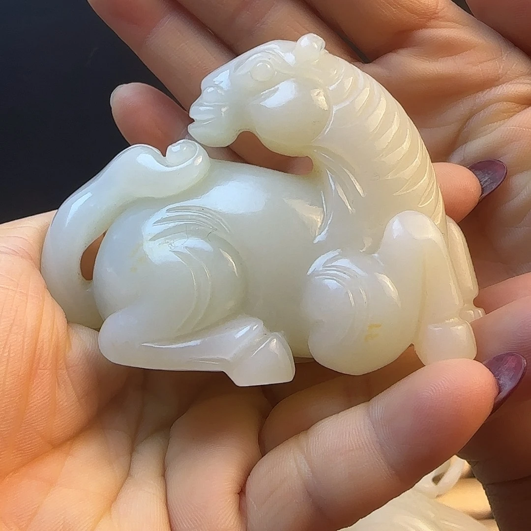和田玉（糖玉）未镶嵌颈饰