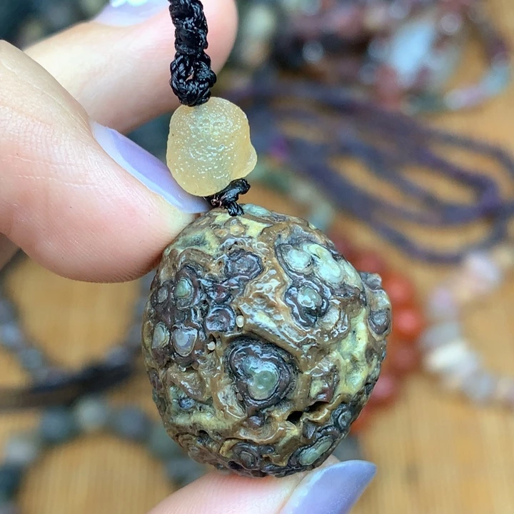 玛瑙/玉髓未镶嵌珠宝半成品