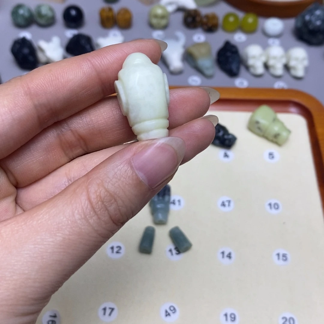 蛇纹石玉配饰合金木*木