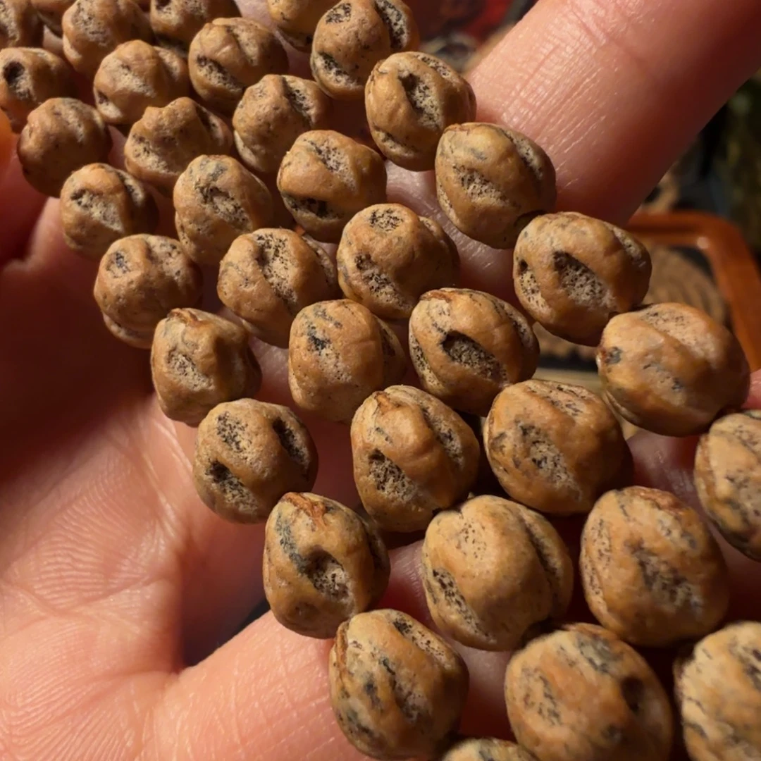 余***乐柏香籽/百香籽吊坠