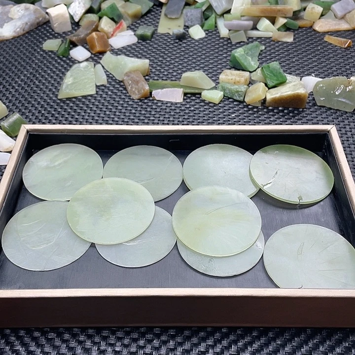 和田玉（糖玉）未镶嵌珠宝半成品