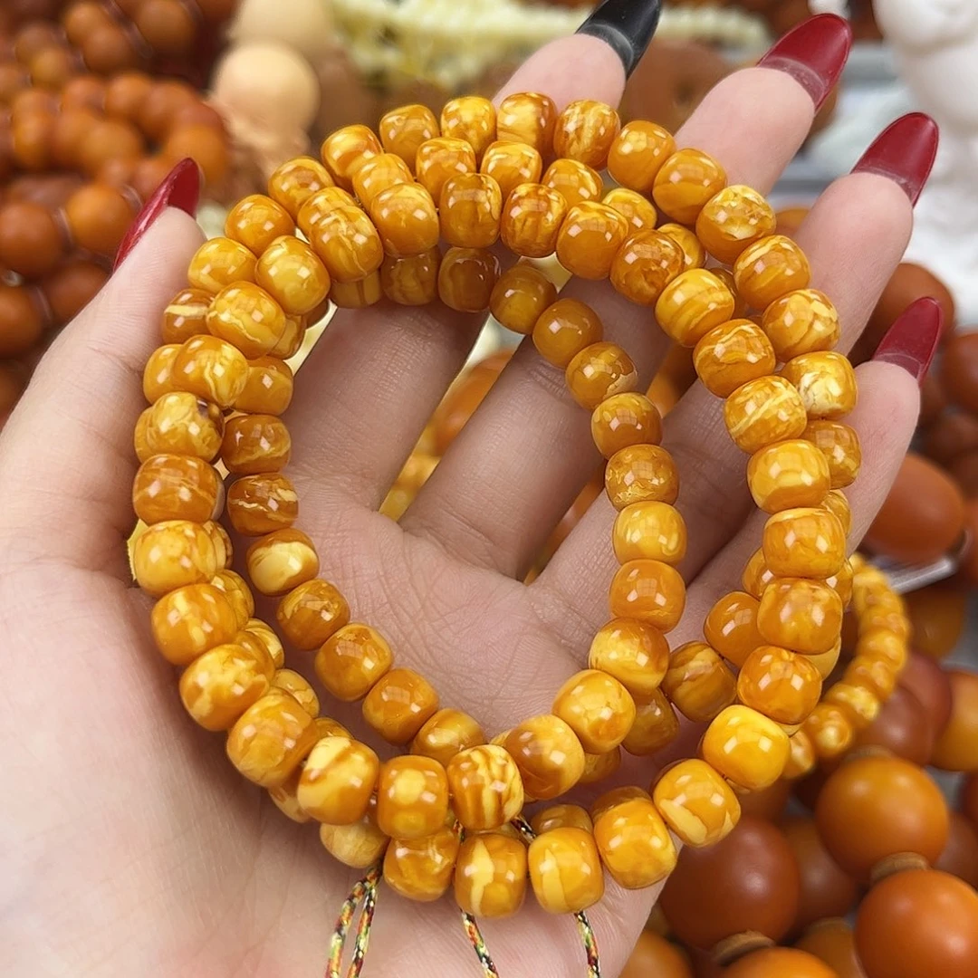 琥珀颈饰未镶嵌风****友蜜蜡