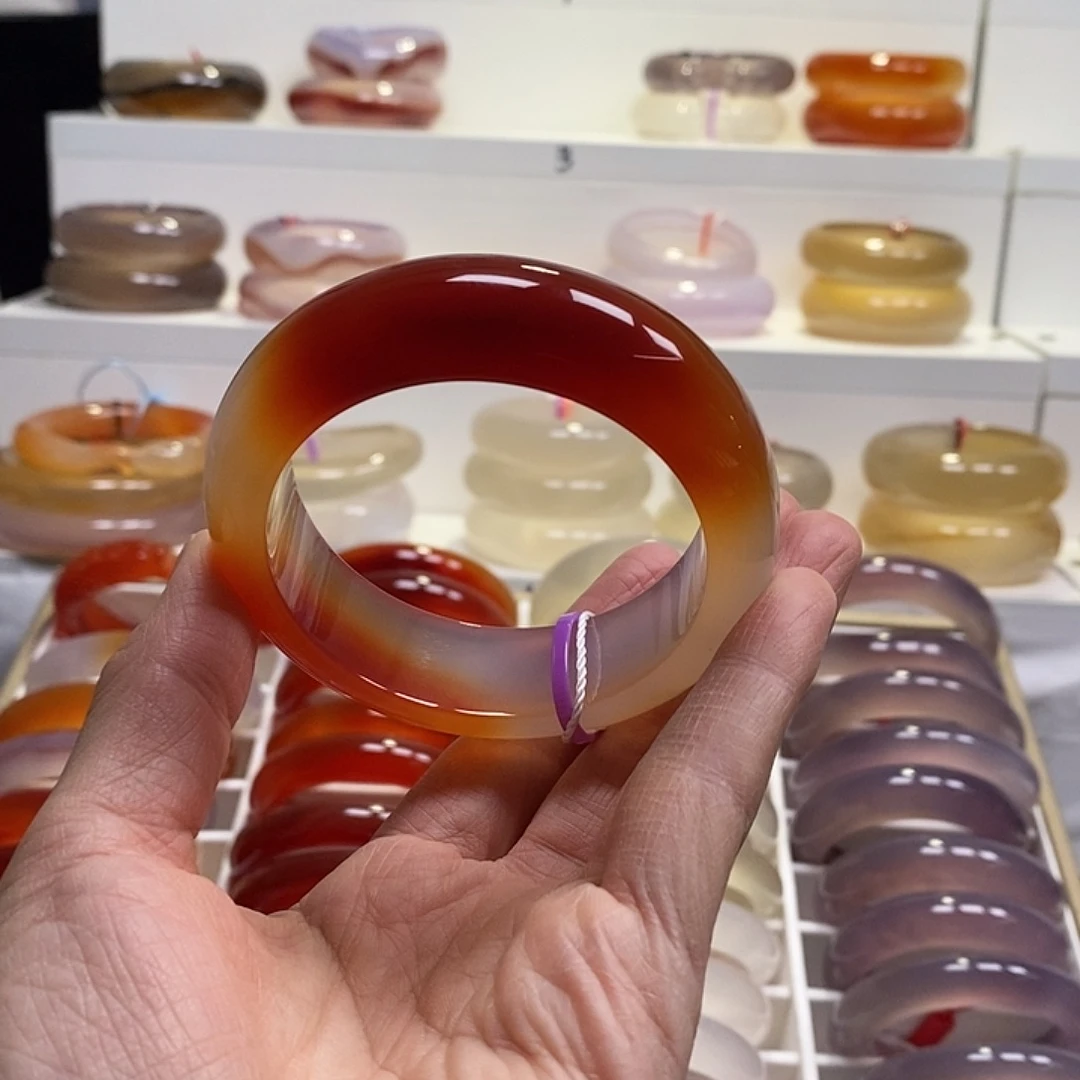 玛瑙/玉髓未镶嵌手镯