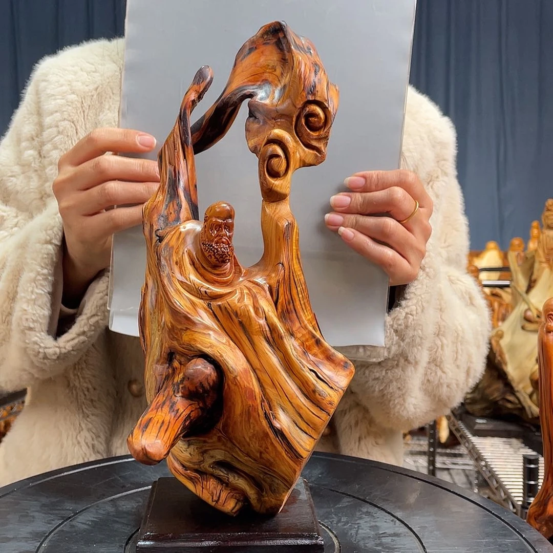 柏木（崖柏）随型艺术根雕