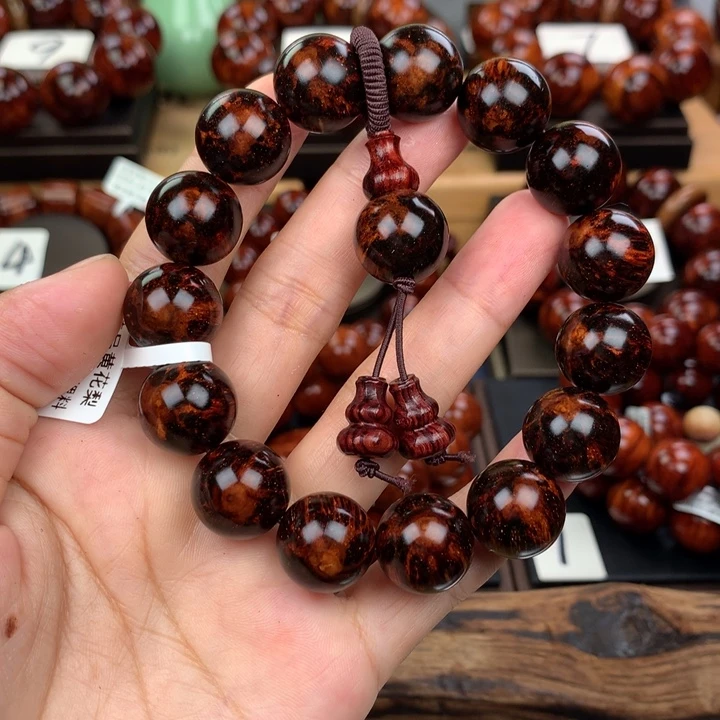 大***气花梨木类手串手链1.5