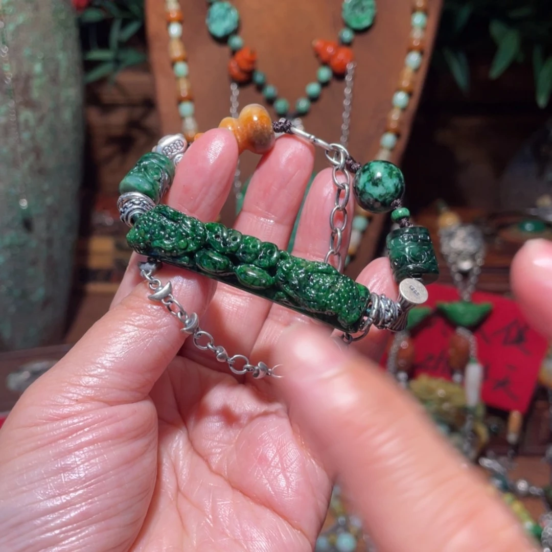 【闪购商品】颈饰未镶嵌翡翠