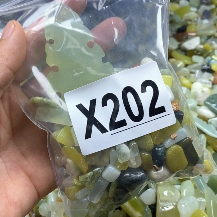 未镶嵌蛇纹石玉鱼缸石