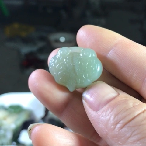 和田玉（糖玉）未镶嵌挂件