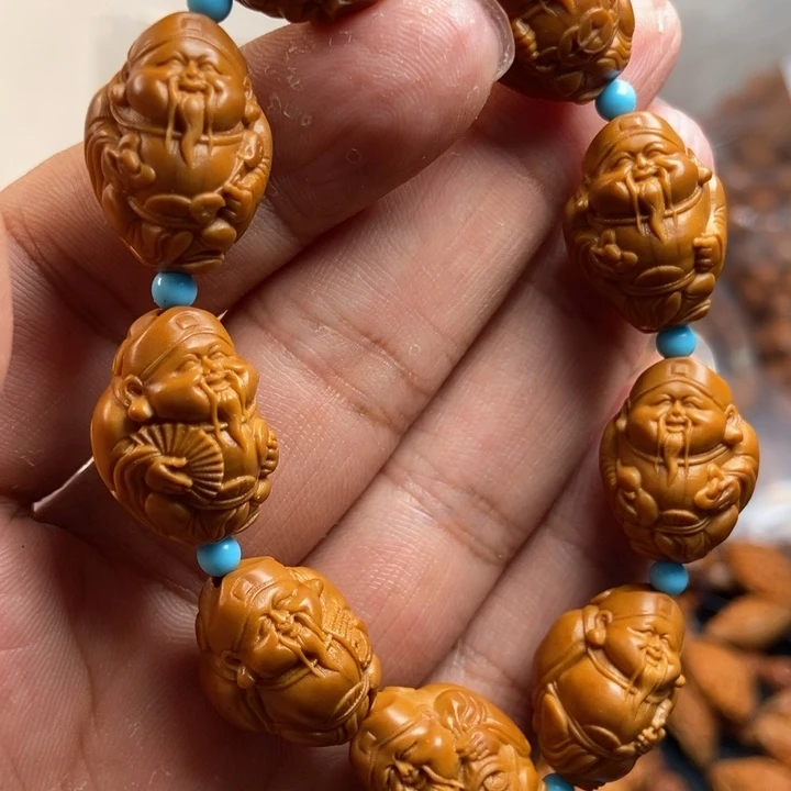 猴头核桃吊坠文玩手串