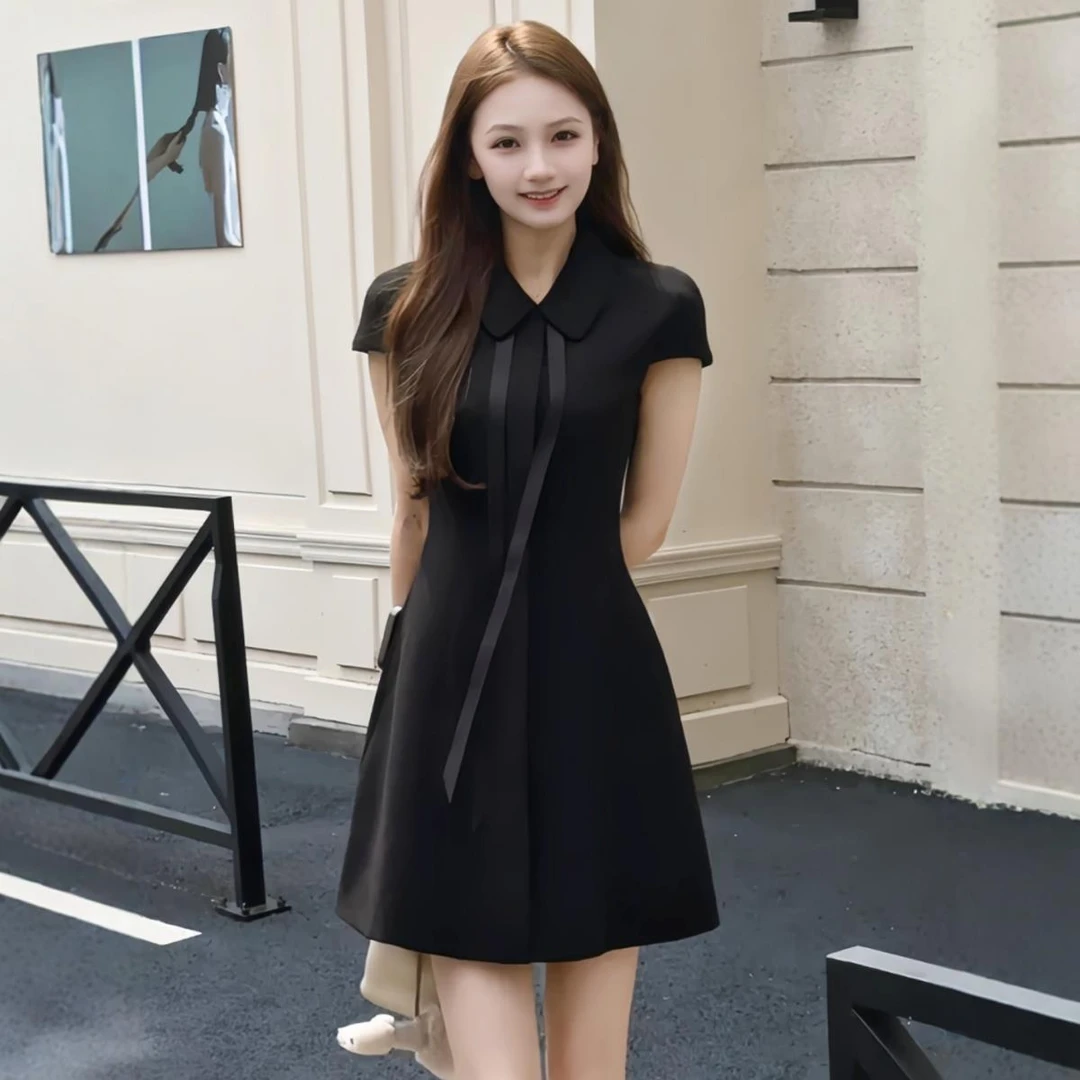 法式黑色短袖连衣裙子女夏季2025新款小个子收腰显瘦减龄气质短裙