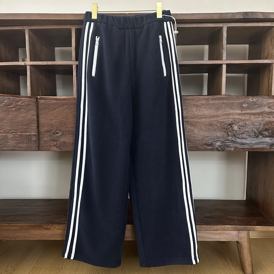 摇粒绒宽松直筒慵懒松弛感撞色四道杠拉条休闲校服裤MA5KZDZ1385