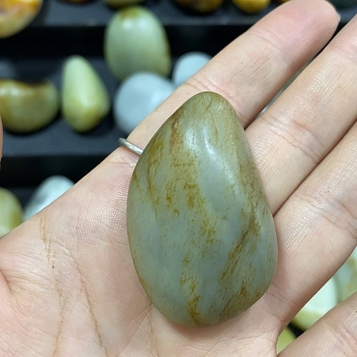 和田玉（糖玉）未镶嵌挂件