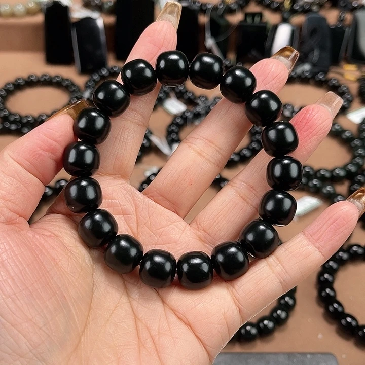 上***漆和田玉未镶嵌手链13柔光