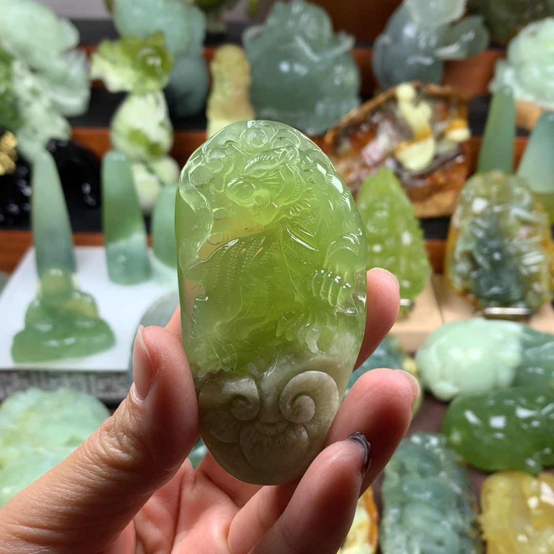 岫玉未镶嵌手把件