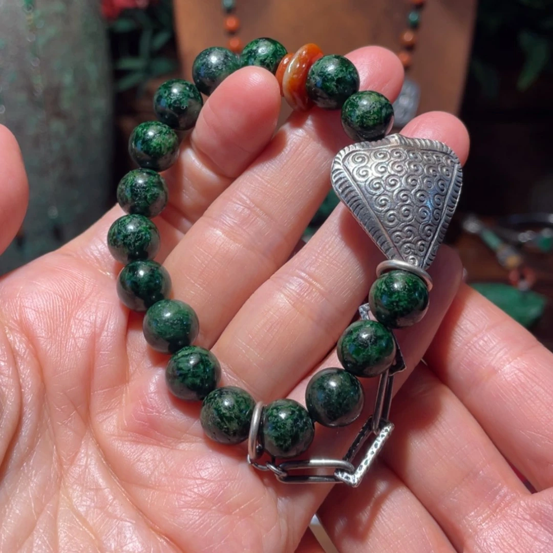 【闪购商品】颈饰未镶嵌翡翠