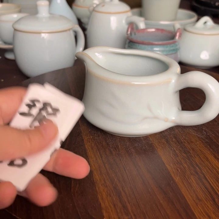 天青公道瑕kkkkkkkkk
