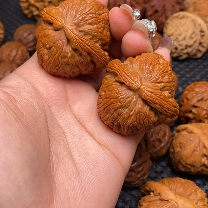 秦岭野生文玩核桃15