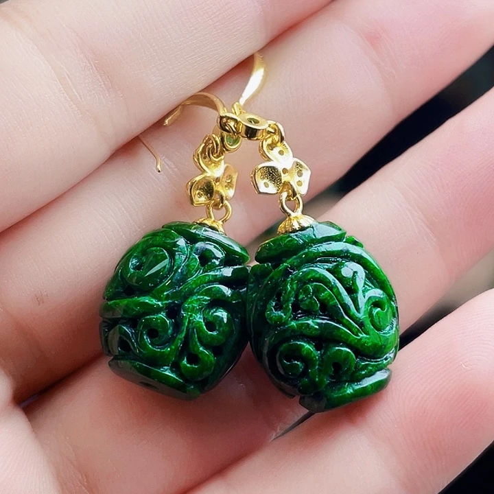 翡翠银S925镶嵌颈饰多样性