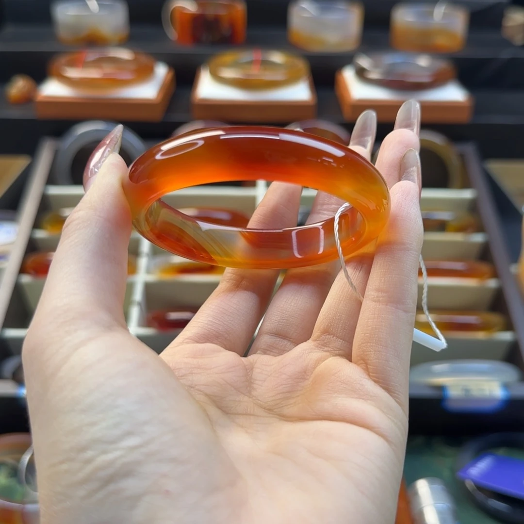 玛瑙/玉髓未镶嵌手镯不退货