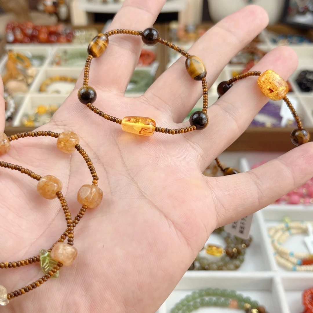 晚****1111111111111111