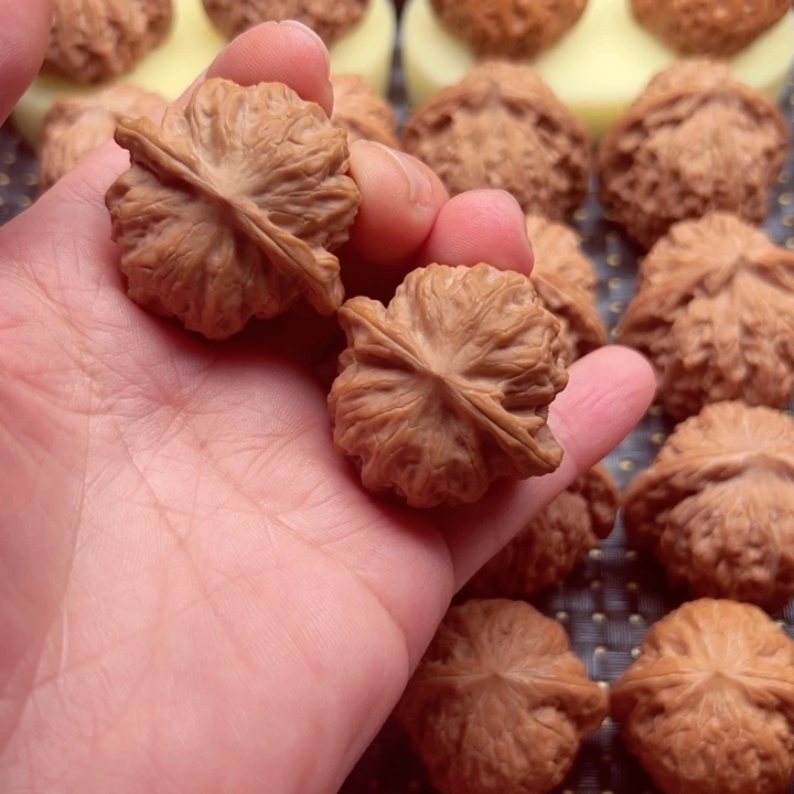 吊坠文玩核桃野狼38.5