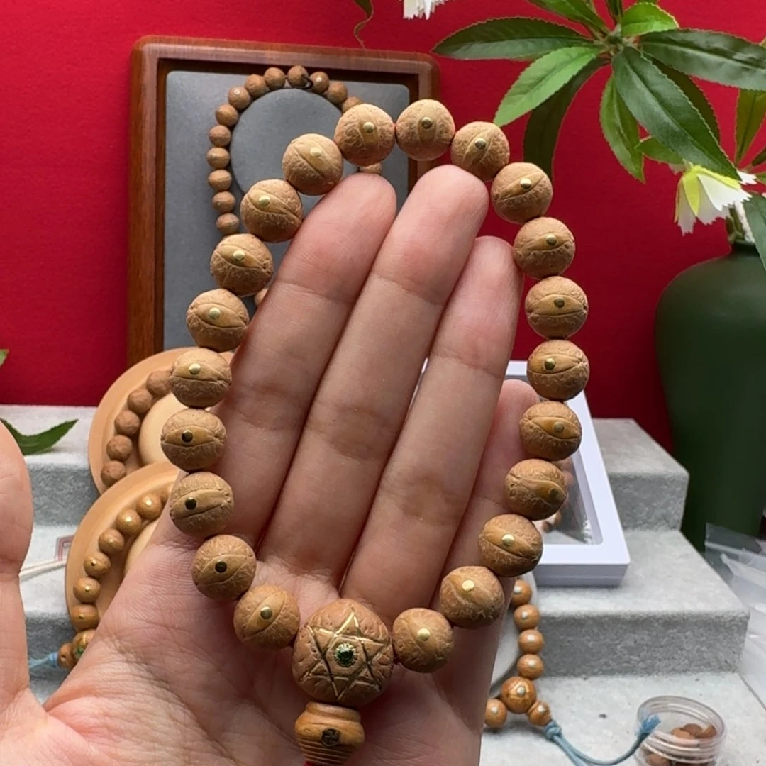 凤眼菩提手串l*y11.5左右 铜钉镶嵌手串