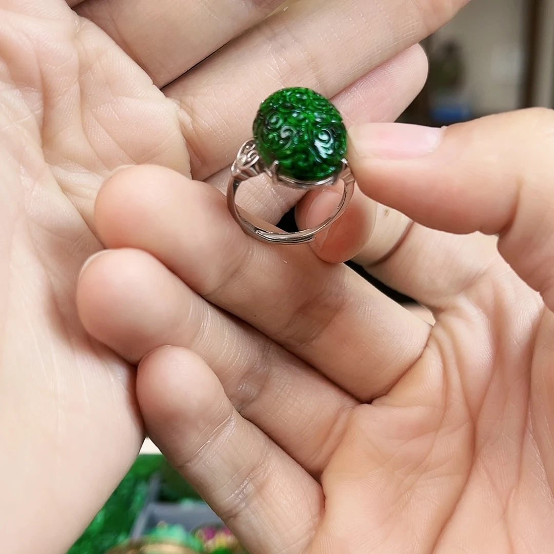 翡翠戒指银S925镶嵌戒指
