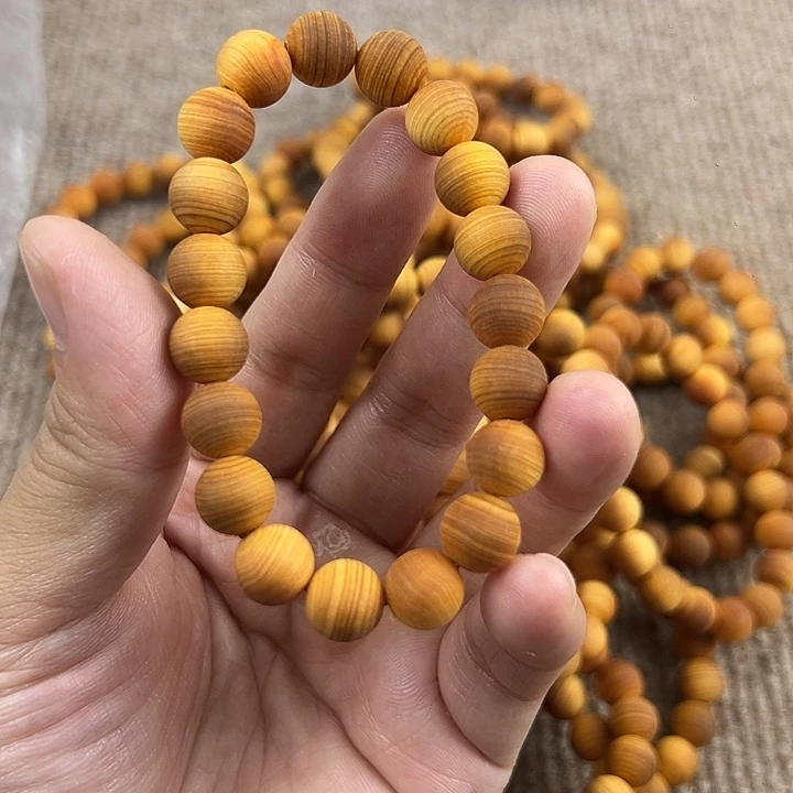 木太行崖柏1.0陈化。。。。。。