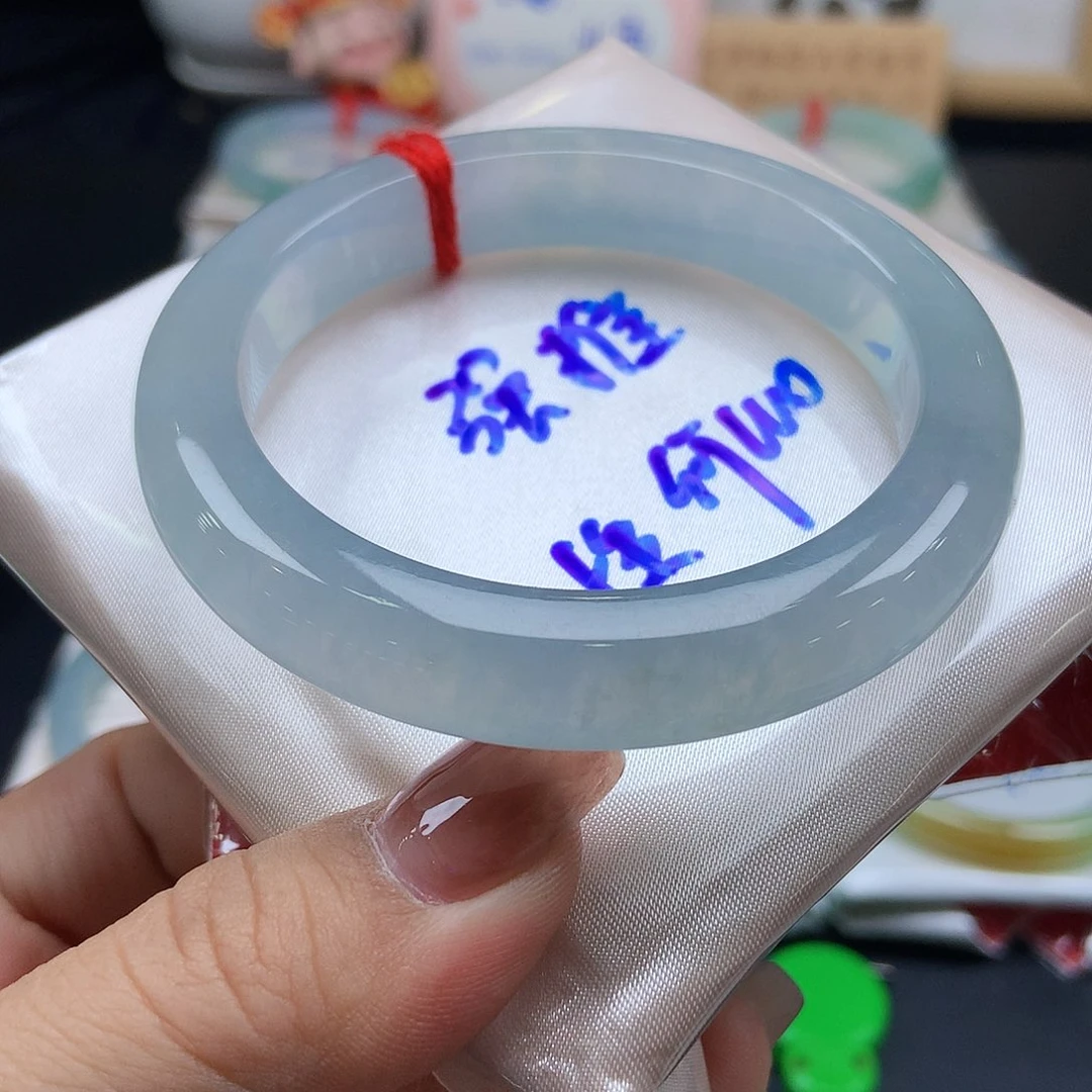 翡翠未镶嵌手镯71号