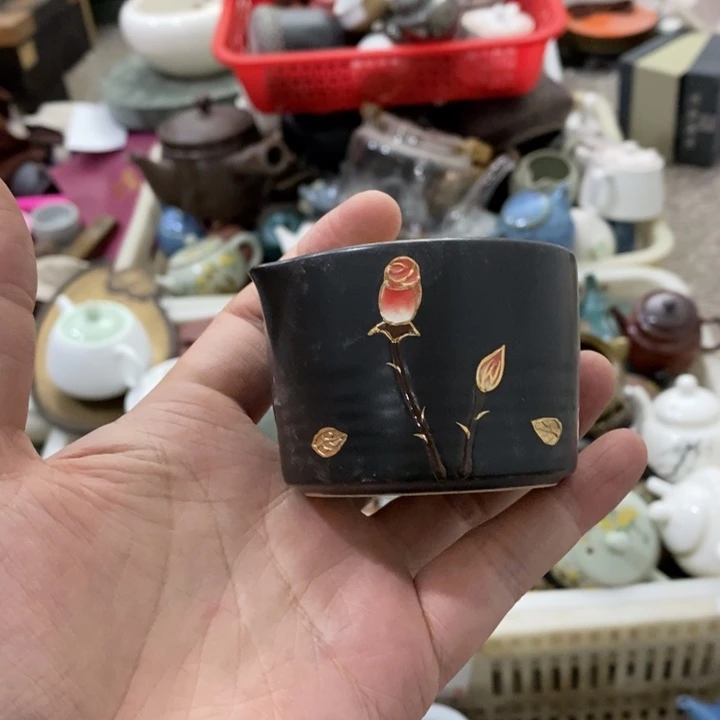 陶瓷艺术品及陶瓷壶