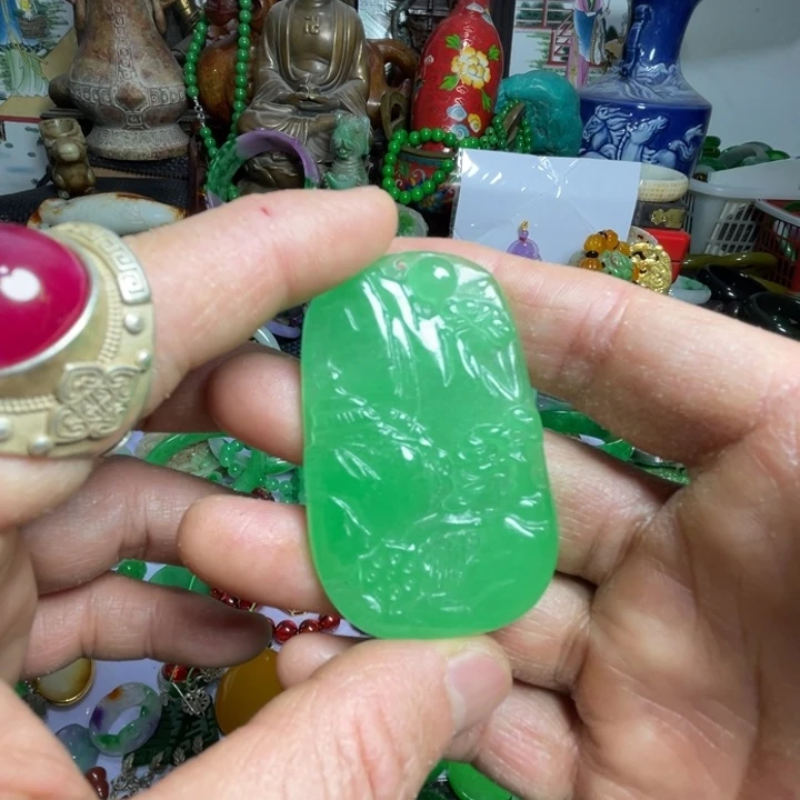 滴血莲花菩提吊坠