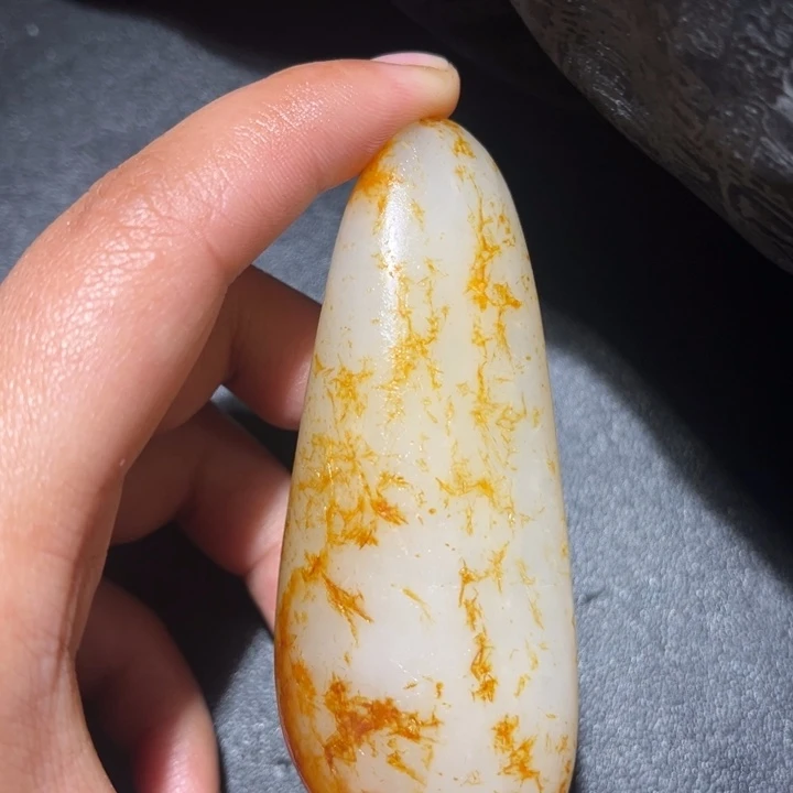 和田玉未镶嵌珠宝奇石