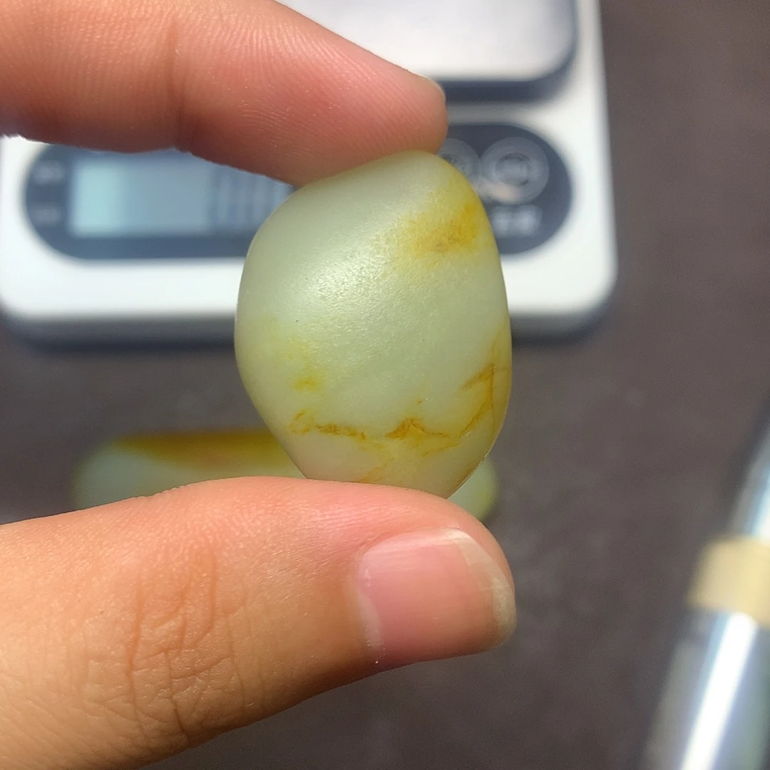 和田玉（糖玉）未镶嵌挂件