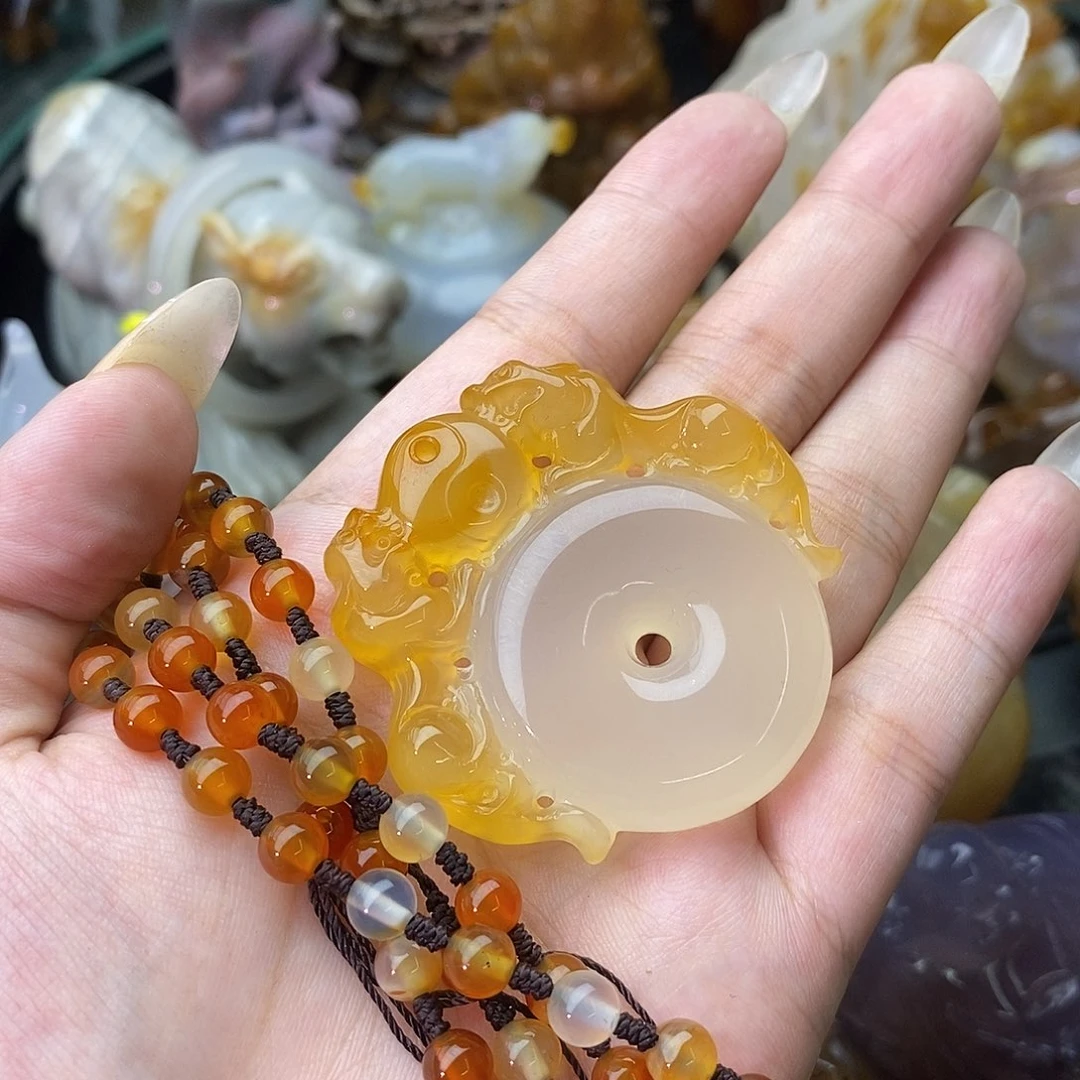 玛瑙/玉髓未镶嵌颈饰