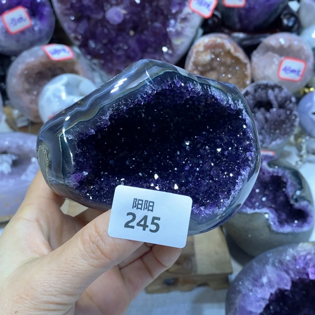 水晶未镶嵌大型摆件（非配饰）