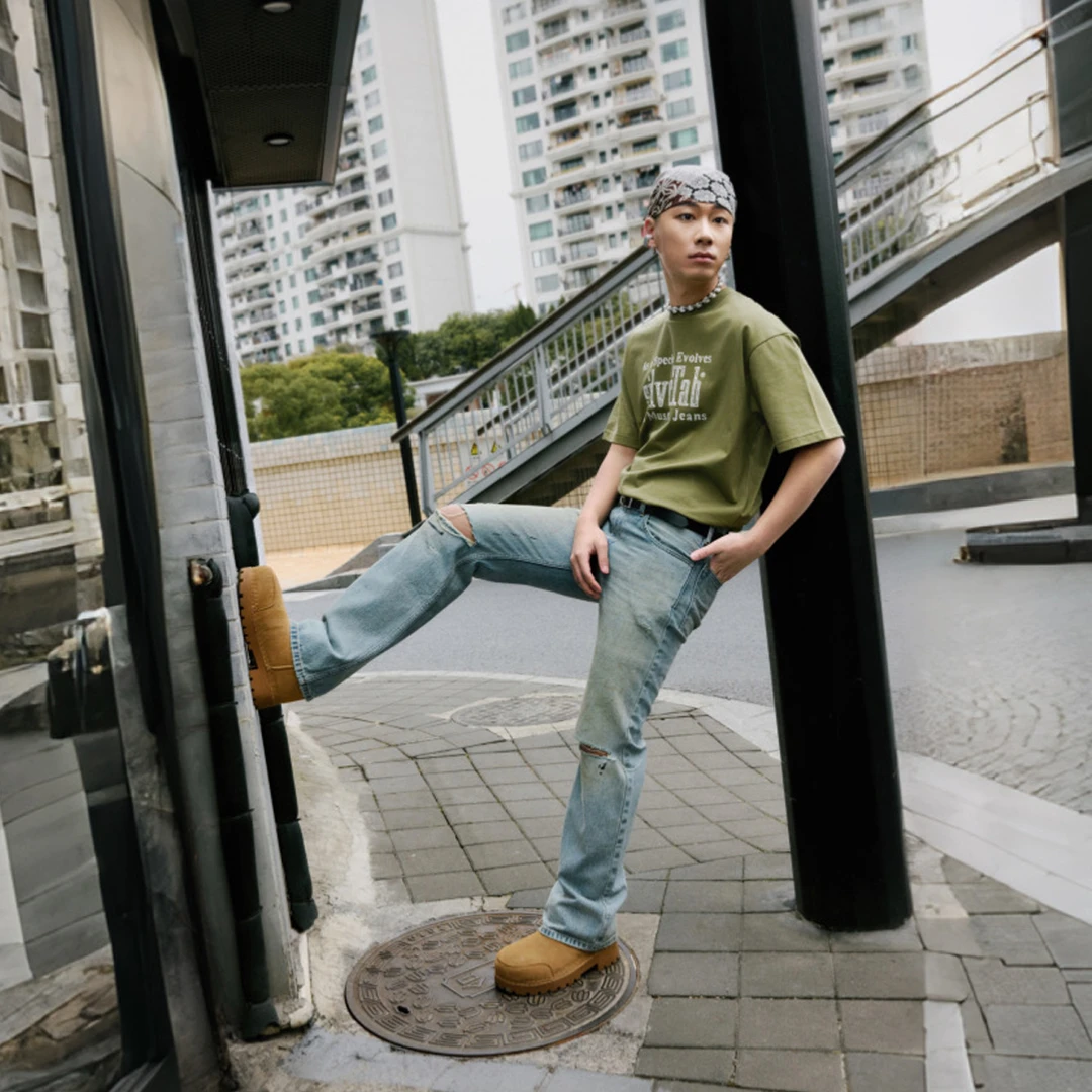 Levi's®SilverTab™25夏新款男士高街破洞微喇牛仔裤004HD-0002