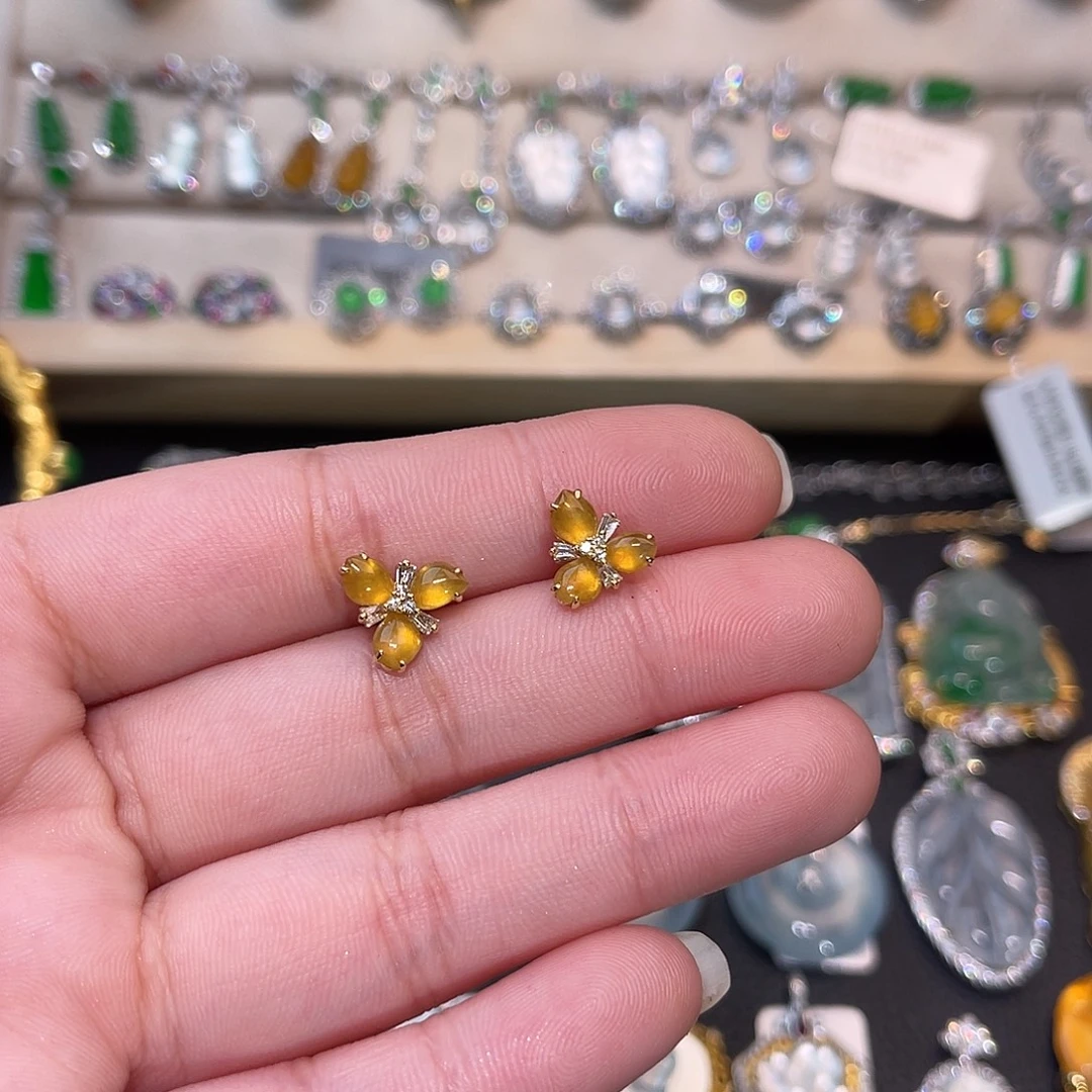 翡翠18K金镶嵌耳饰随形