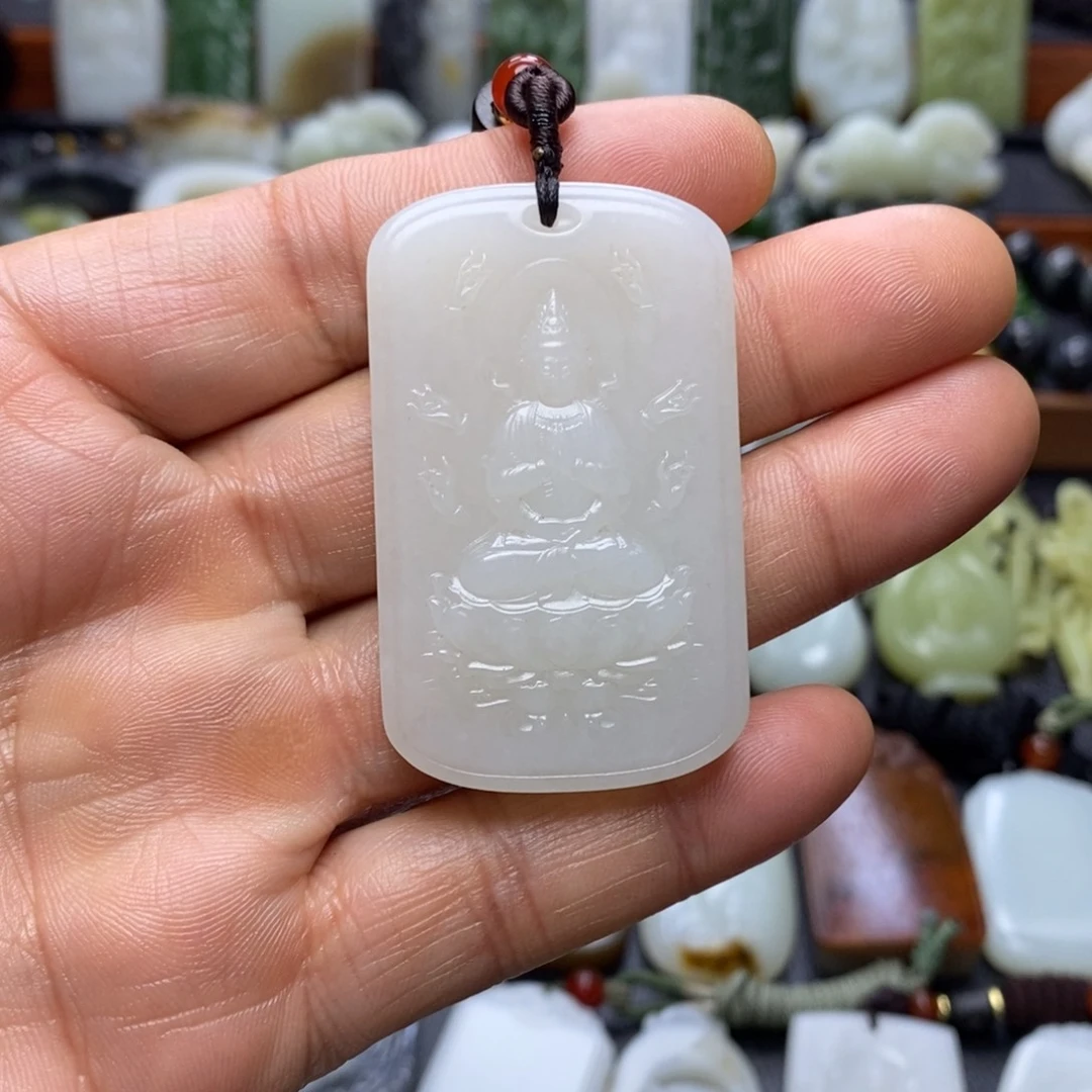 颈饰未镶嵌和田玉