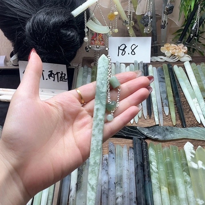 蛇纹石玉发饰合金