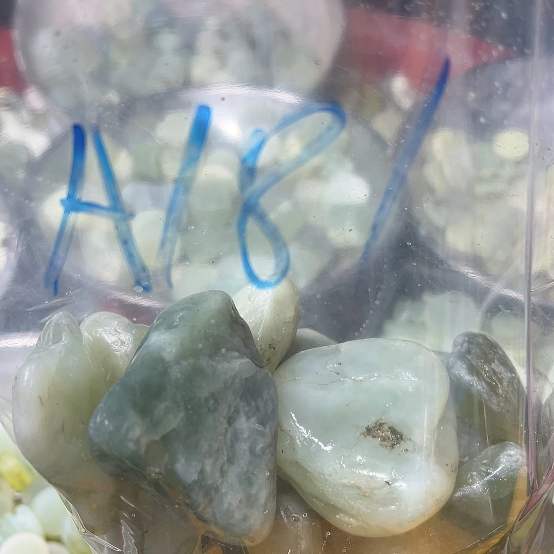 真***如蛇纹石玉未镶嵌鱼缸石 盆景石