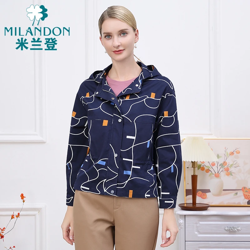 MILANDON/米兰登秋季休闲运动户外连帽茄克外套印花女士1P390103